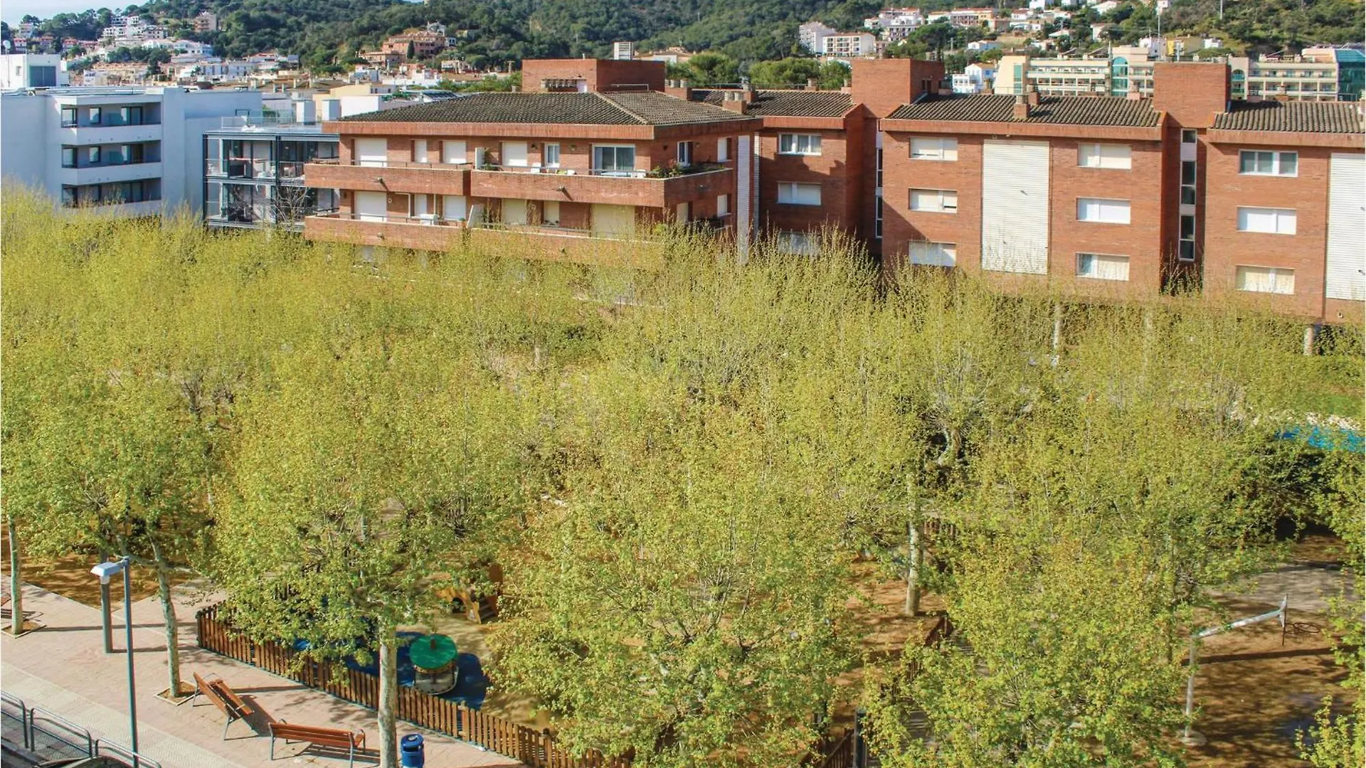 Cozy Apartment In Tossa De Mar With Kitchen Spain